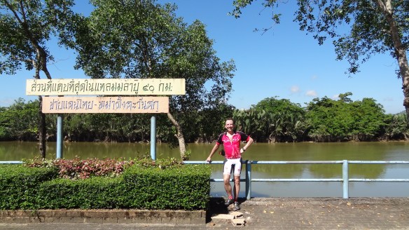 The Isthmus of Kra - Burma is the other side of the river from me. Goodness knows what the sign says!!