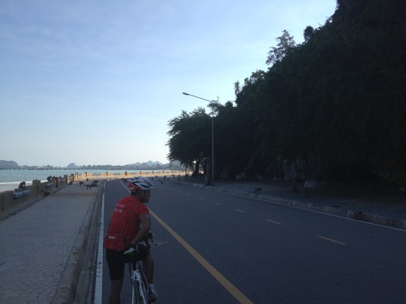 Entering Prachuap Khiri Khan - this time monkeys stop play!!