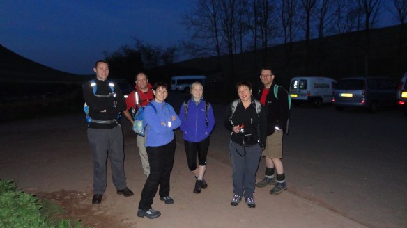 The crew assembling - 4.20am :O