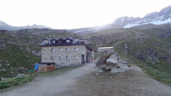 Leaving the Chabon hut for the last time, Sunday morning.