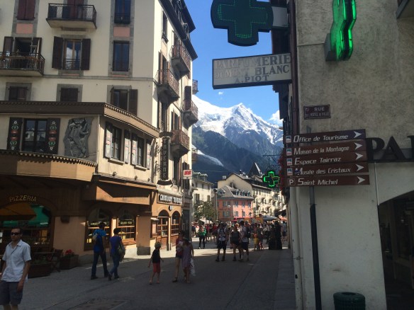And the ridge leading towards the Grand Couloir looks menacingly towards town too.