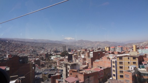 ...and the view back across the city towards the centre. Illimani dominates the backdrop, even if it is over 50 miles away!