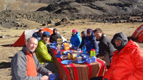 Breakfast alfresco. Cold, bitterly cold in fact.